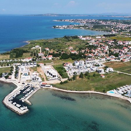 Apartments Le Mare - Pool, Sandstrand, Meerblick, W-Lan, Grill Privlaka  Exterior foto