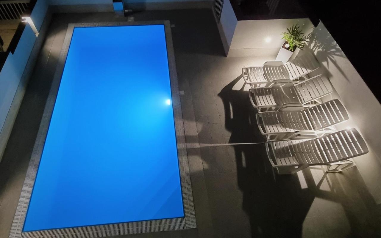 Apartments Le Mare - Pool, Sandstrand, Meerblick, W-Lan, Grill Privlaka  Exterior foto