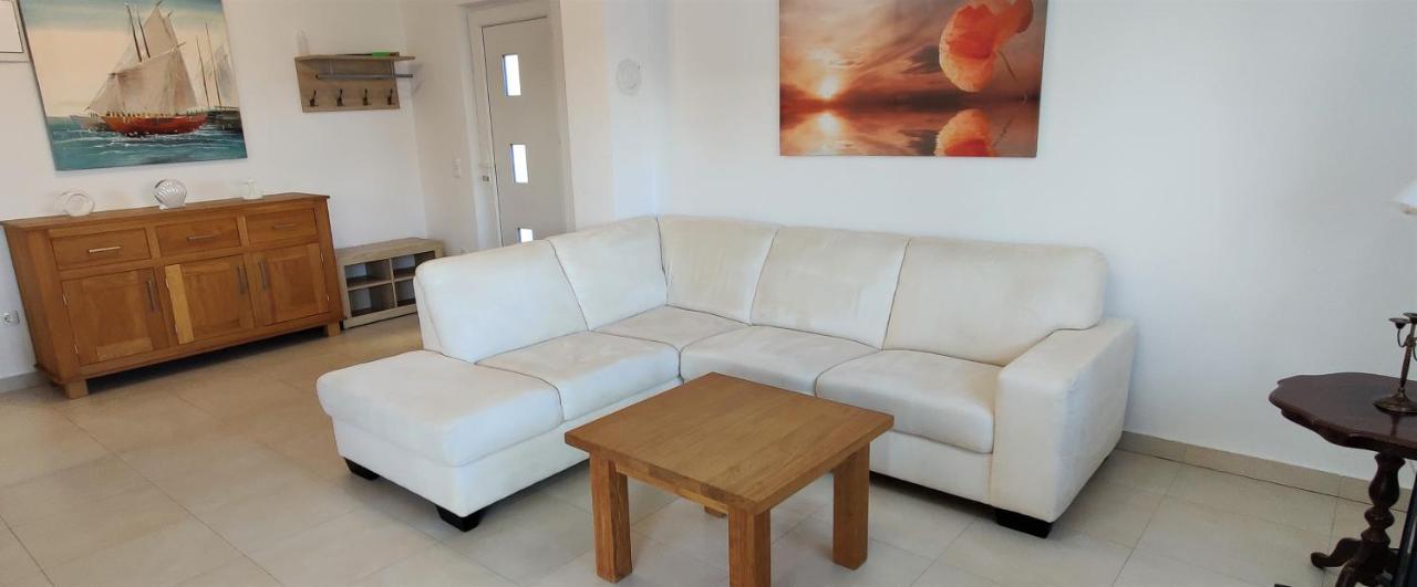 Apartments Le Mare - Pool, Sandstrand, Meerblick, W-Lan, Grill Privlaka  Exterior foto