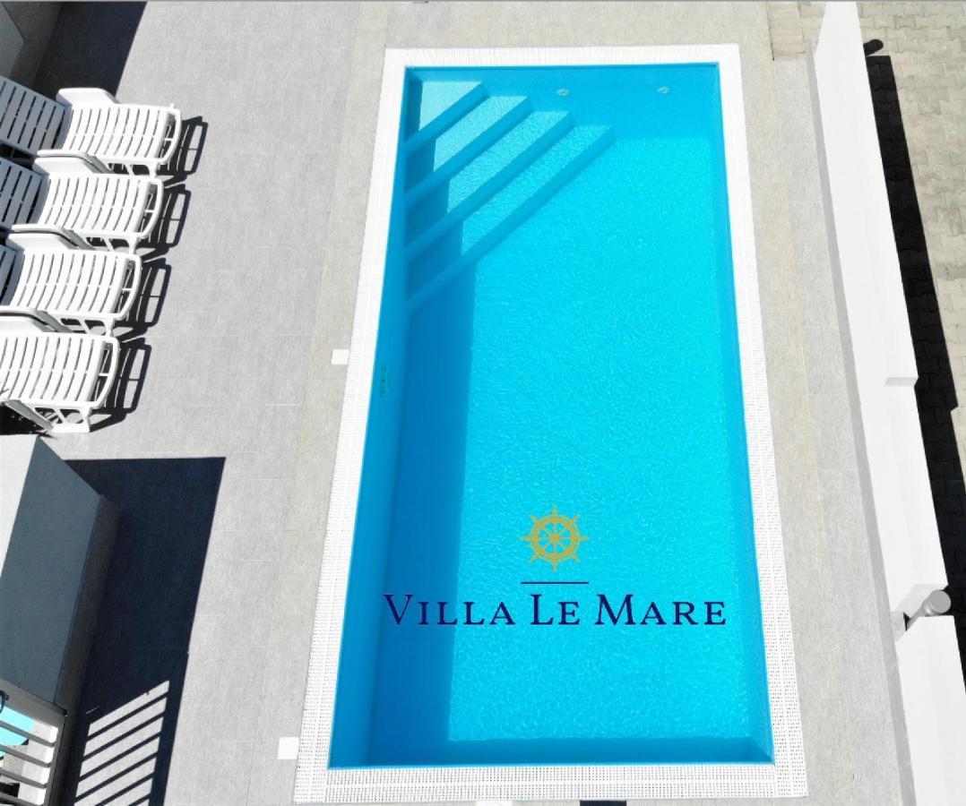 Apartments Le Mare - Pool, Sandstrand, Meerblick, W-Lan, Grill Privlaka  Exterior foto